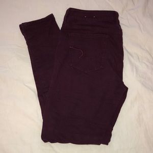 American Eagle Maroon Jegging